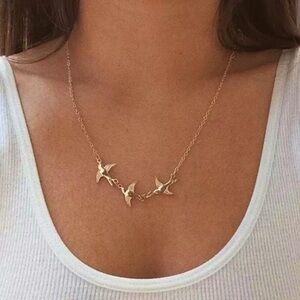 “3 Little Birds" Sparrow Gold Dainty Pretty Bohemian Hippie Peace Gift Necklace